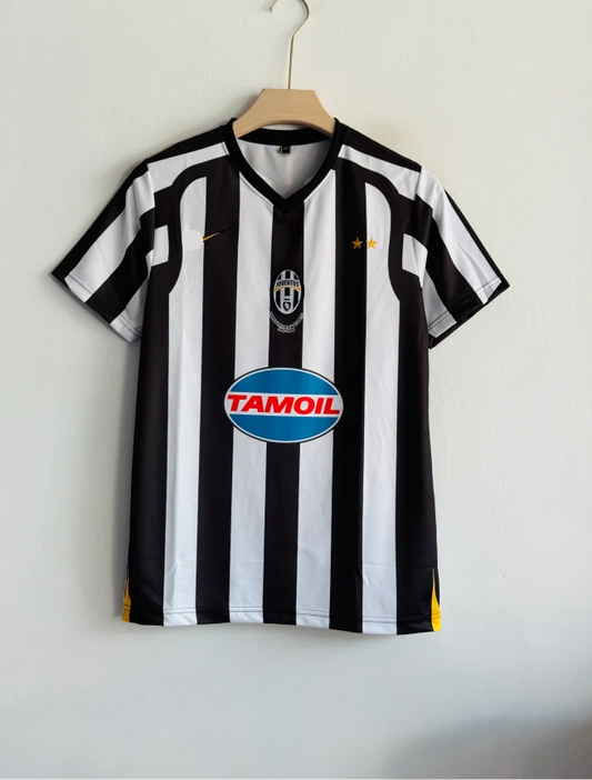 JUVENTUS 2005-06 HOME KIT EMBROIDERY PREMIUM